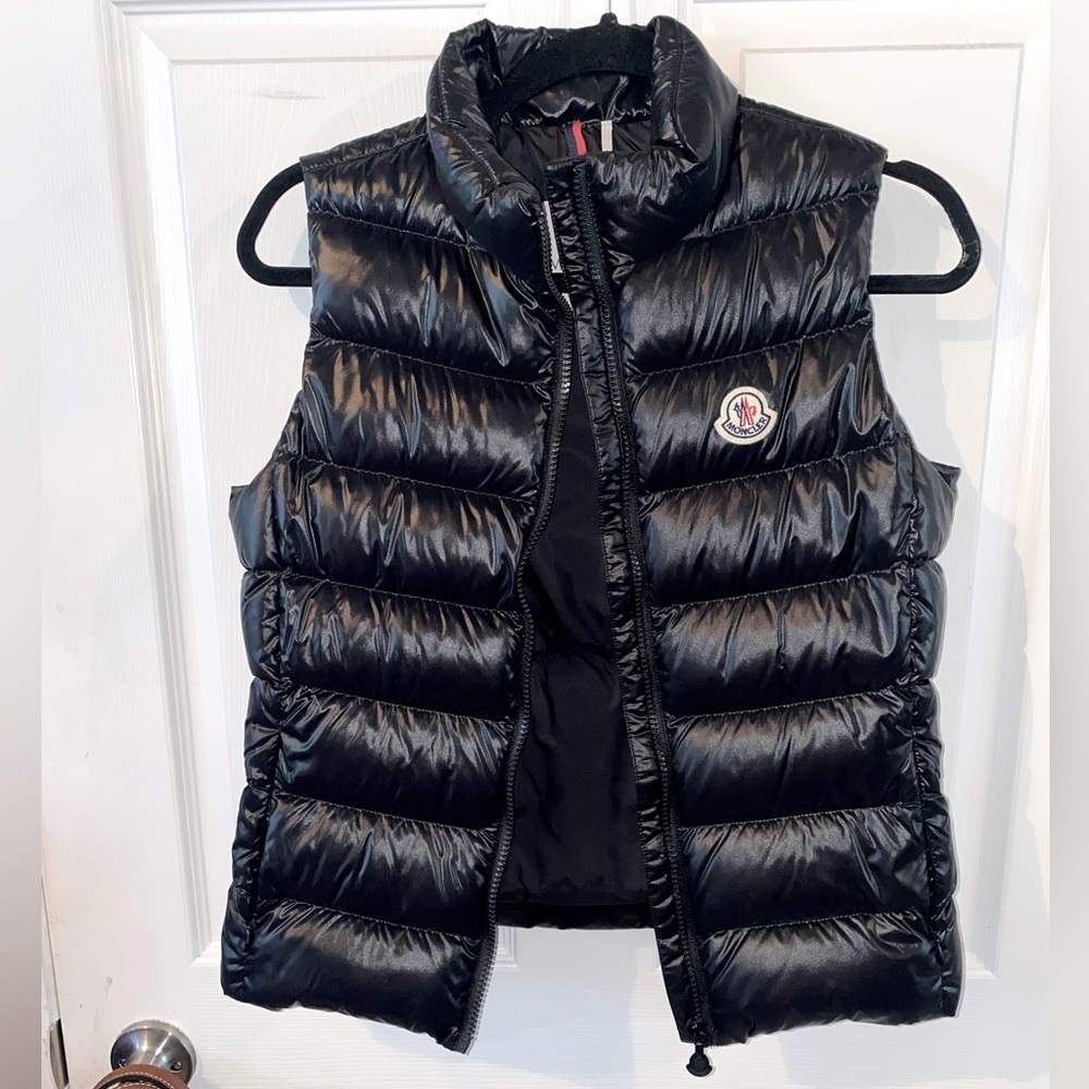 Moncler Ghany Down Shiny Black Quilted Vest